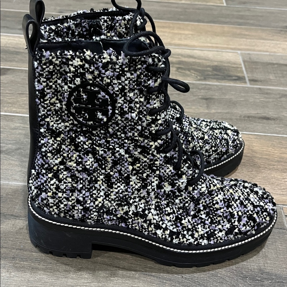 NEW TORY BURCH Miller 50MM Lug Sole Tweed & Leather Combat Boots Size 8